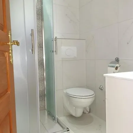 In With Balcony, Air Conditioning, Wifi, Dishwasher 878-1 Apartman