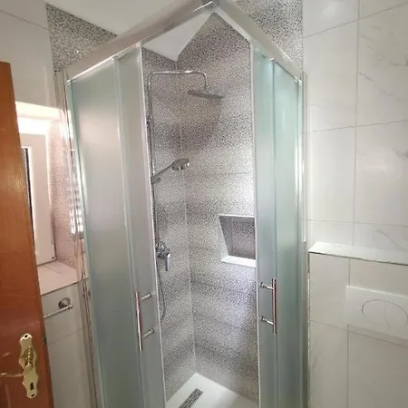 In Privlaka With Balcony, Air Conditioning, Wifi, Dishwasher 878-1